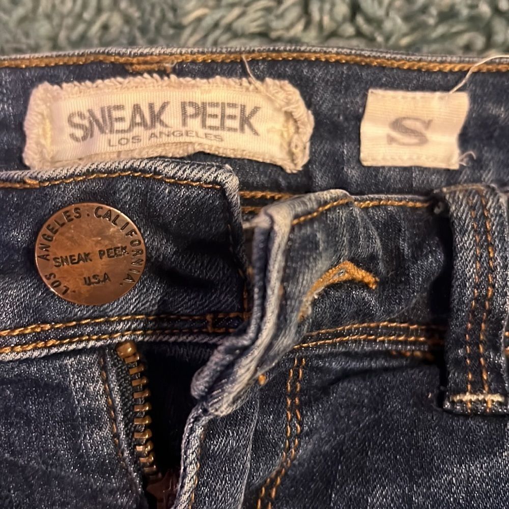 Sneak Peek Jean Shorts - Short Shorts - Size Small Size 26 - Excellent Condition - Picture 2 of 4
